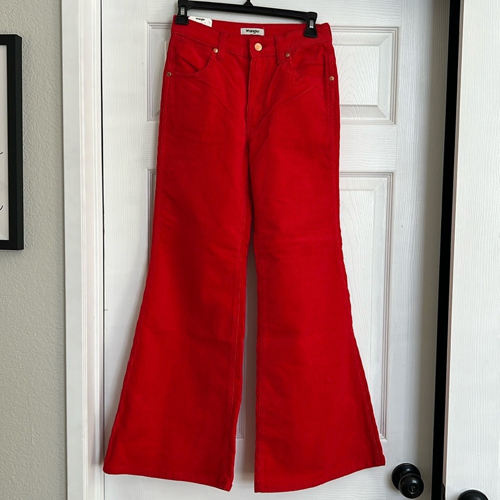 Wrangler wanderer flare corduroys.